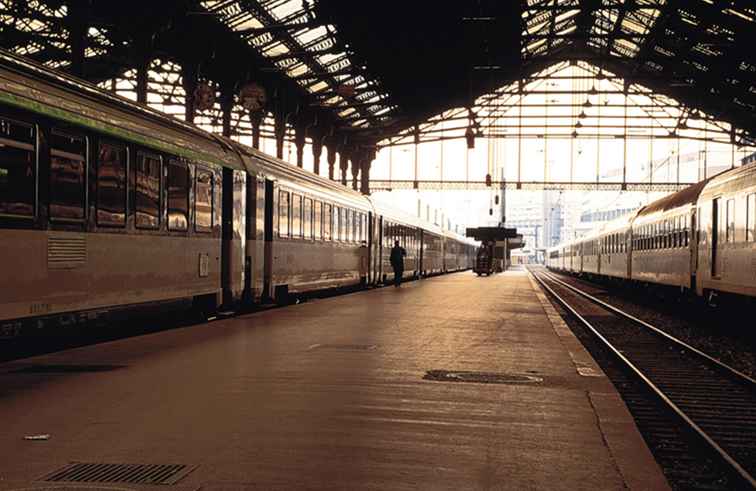 Barcelona naar Parijs met de trein, bus, auto en vluchten / Spanje