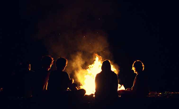 Conseils de camping et astuces Comment mettre un feu / Camping