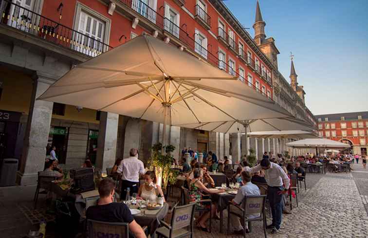 Wie man weiß, wenn Sie in einem Restaurant in Spanien betrogen werden / Spanien