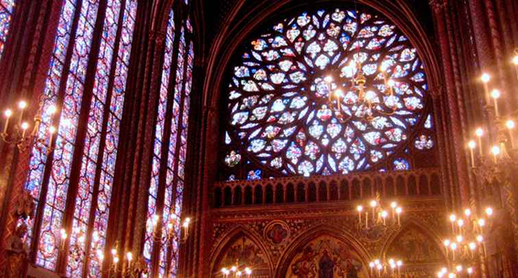 Sainte-Chapelle i Paris Bilder och höjdpunkter att leta efter / frankrike