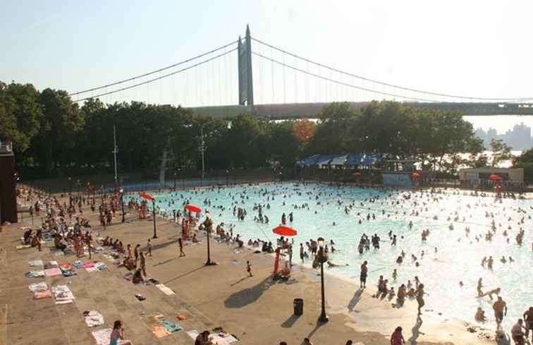 Die 10 besten Plätze zum Schwimmen in Queens im Sommer / New York