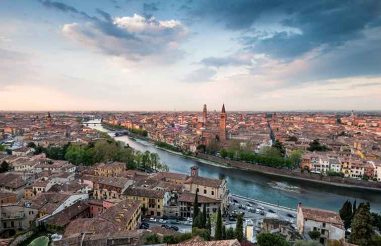 Bästa sevärdheter och sevärdheter i Verona / Italien