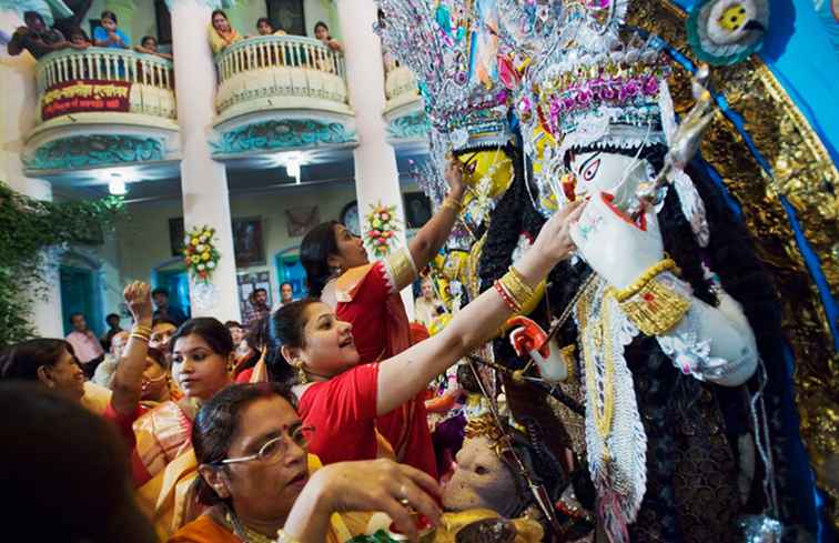 7 modi migliori per sperimentare il Durga Puja Festival di Kolkata / Bengala occidentale