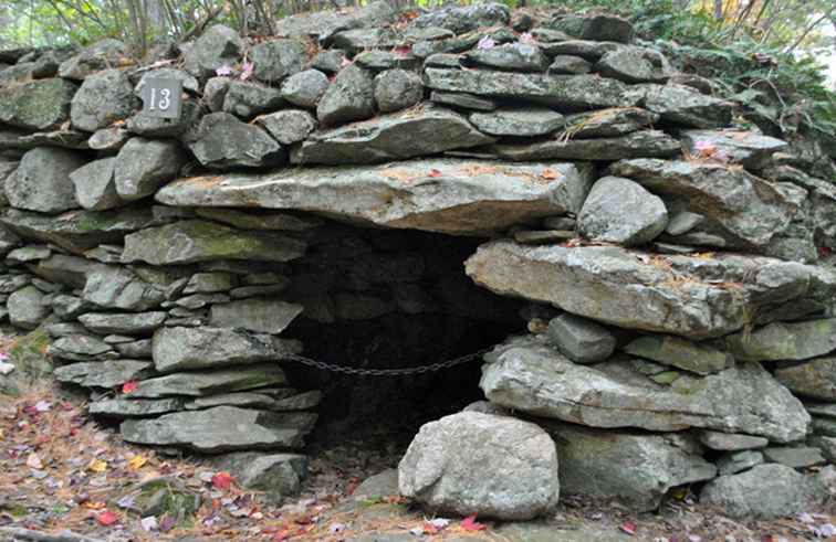Amerikas Stonehenge Ein Mysterium in den New Hampshire Woods / New Hampshire
