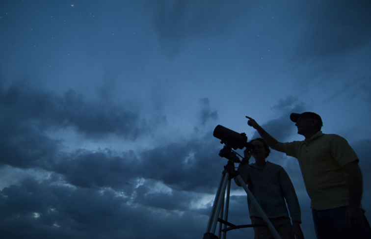 Trovare i siti di astronomia del cielo scuro in Nevada / Nevada