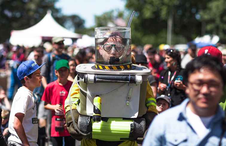 Inspírate en el área de Maker Faire Bay / California