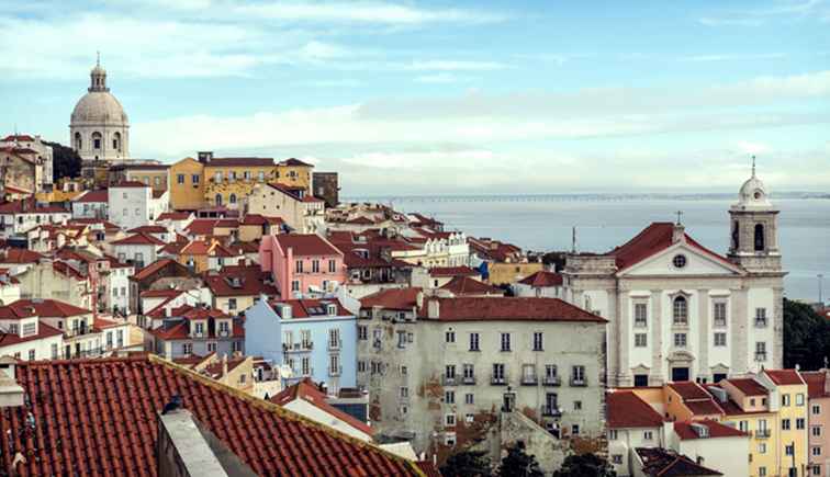 Arrivare e da Lisbona e Faro, in Portogallo