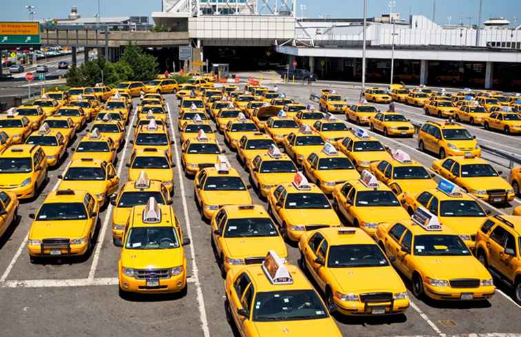 Cómo llegar al aeropuerto de Brooklyn y LaGuardia / Nueva York