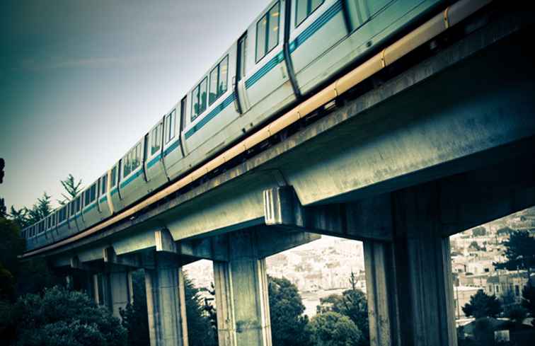 Navigazione dei trasporti pubblici a San Francisco / California