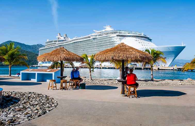 Royal Caribbean Cruise Ship Oasis de la mer / Lignes de croisière