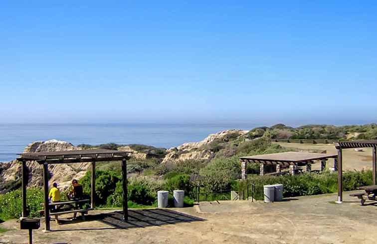 Camping en la playa estatal de San Clemente / California