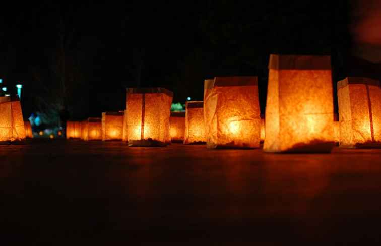 Albuquerque Luminarias en Holiday Event / NewMexico