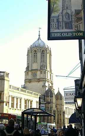 Una tarde en Oxford, al sur de High Street, luego al pub / Inglaterra