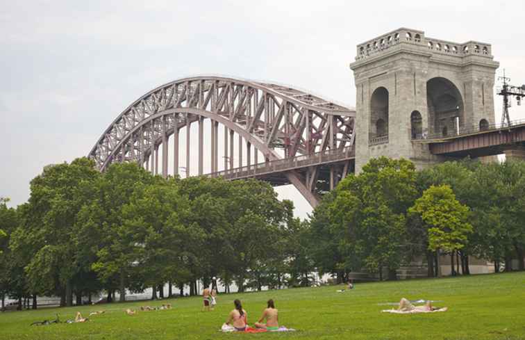 Astoria Park en Astoria, Queens / Nueva York