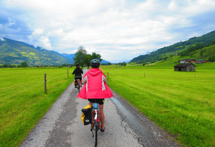 I migliori tour in bicicletta per famiglie in Europa / Francia