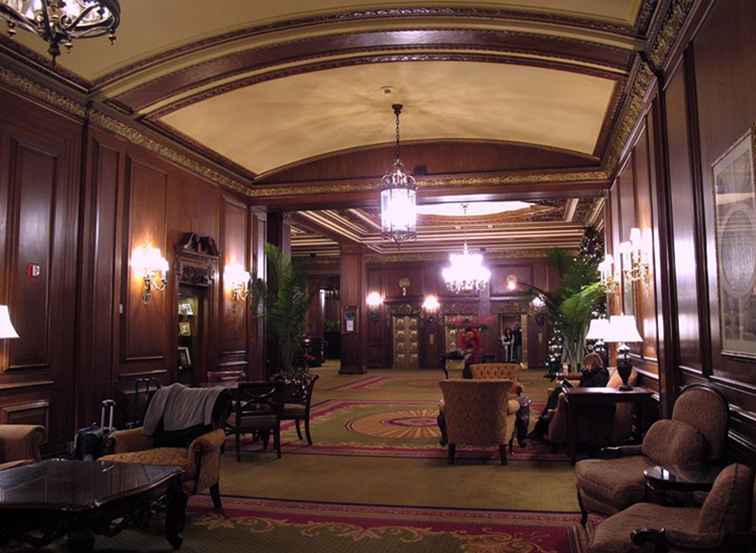 Haunted Hotel The Omni Parker House in Boston / hotels