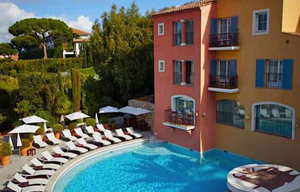 Hotel Byblos Jet-Set Luxury Travel Legend a St. Tropez, Costa Azzurra / Francia