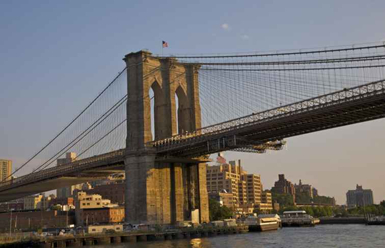 Är Brooklyn Bridge Walkway öppen eller stängd idag? BKLYN Bridge Construction / NewYork