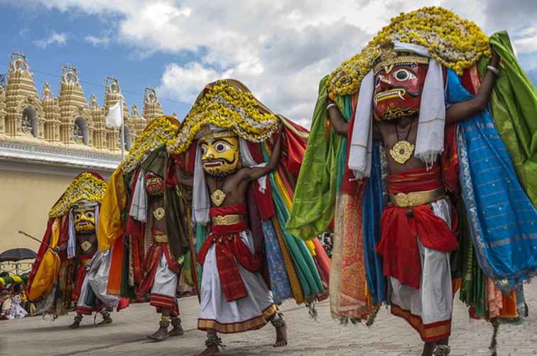 Mysore Dasara Festival Essential Guide / 