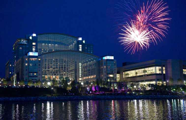 Nationaal Havenvuurwerk bij Gaylord National Resort / Washington, D.C..