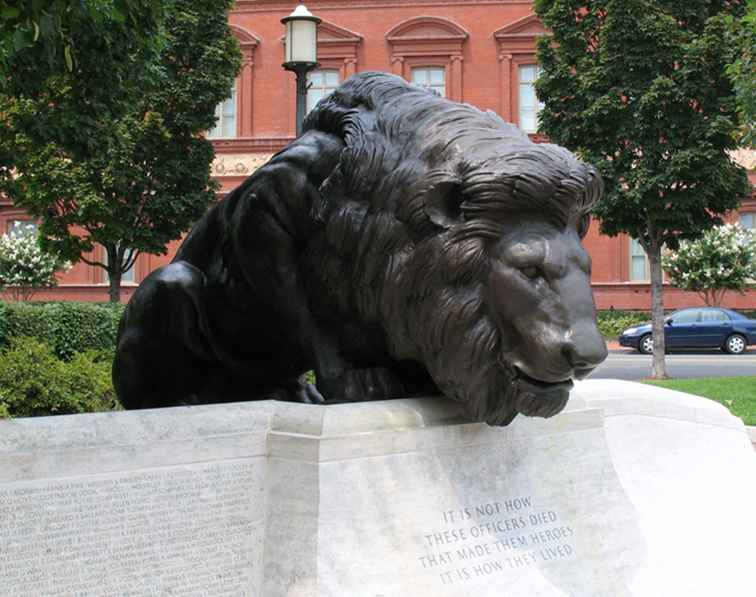 Memoriale degli ufficiali di applicazione della legge nazionale a Washington, DC / Washington DC.