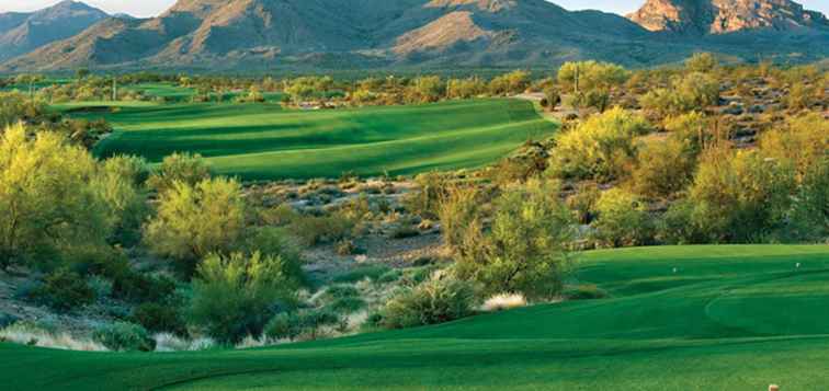 Juegue dos excelentes campos en el club de golf We-Ko-Pa en Ft McDowell, AZ / Golf