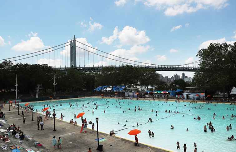 Piscines dans le Queens, New York / New York