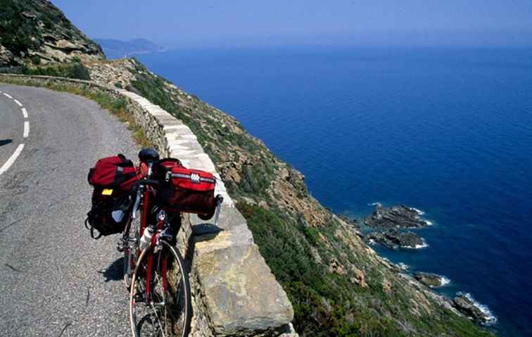 Partecipa a un tour ciclistico autoguidato in Europa / Avventura