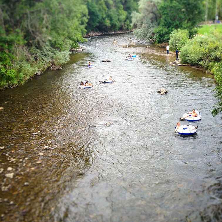 Il posto migliore per andare Tubing River vicino a Denver / Colorado