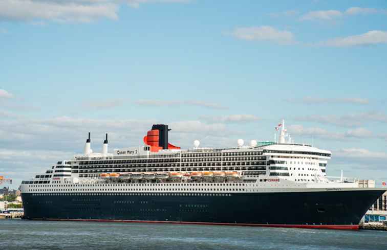 Trágico accidente de noviembre de 2003 en el sitio de construcción de Queen Mary 2 / Lineas de crucero