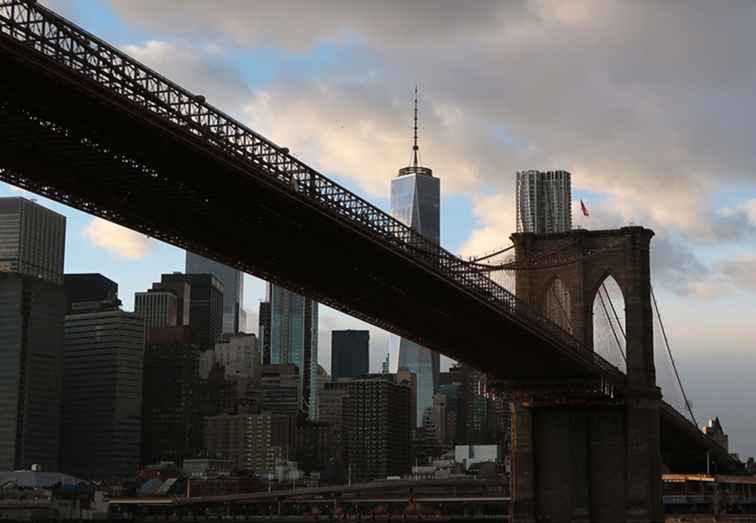 ¿Cuál es la mejor dirección para caminar por el puente de Brooklyn?
