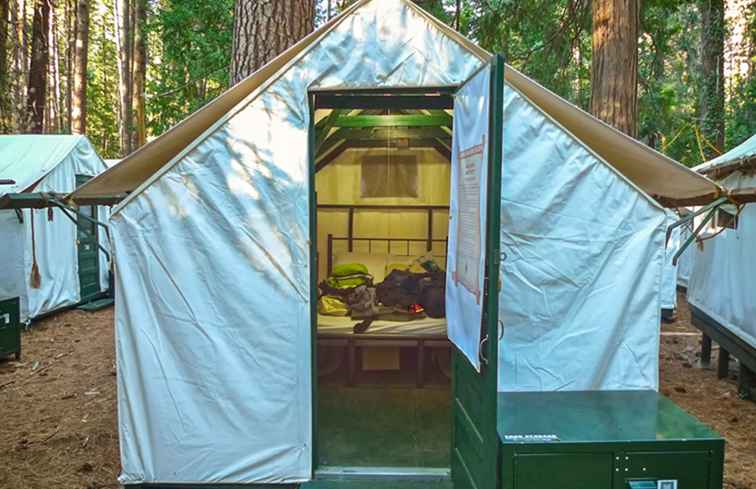 Cabines de tente Yosemite / Californie