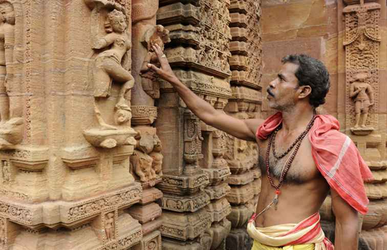 6 Must-See Bhubaneswar Temples / Odisha