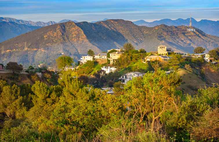 Een glimp van Beautiful Brentwood Een van LA's rijkste buurten / Californië