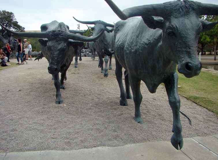 Una guida di viaggio per come visitare Dallas-Fort Worth con un budget / Texas