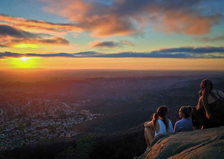 Informazioni su San Diego Profile Hiking Cowles Mountain / California