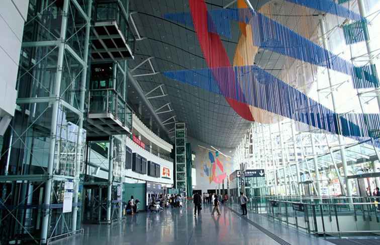 Le compagnie aeree offrono il check-in a Kowloon e alla stazione di Hong Kong / Hong Kong