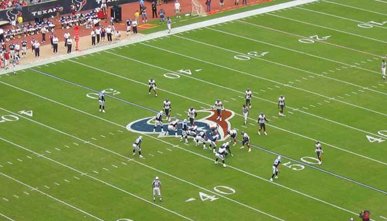 Partecipare ai campi di addestramento NFL e ai giochi in Texas / Texas