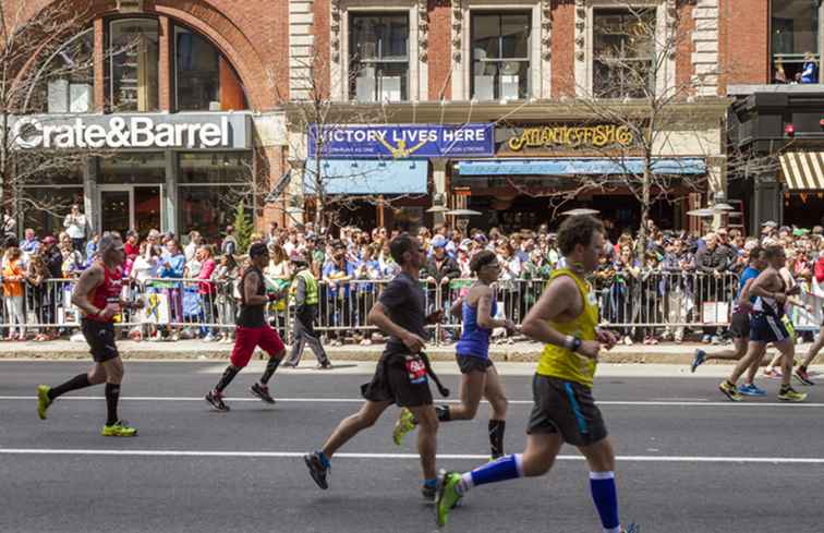 Boston Marathon Reistips voor het bijwonen van 's werelds oudste marathon / Massachusetts