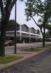 Burke Lakefront Airport / Ohio