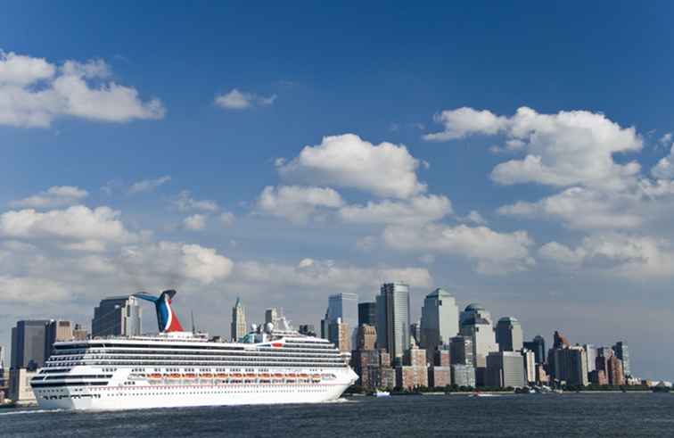 Cruiseschepen van Carnival Cruise Lines, bouwdatums en reisroutes / Cruise maatschappijen