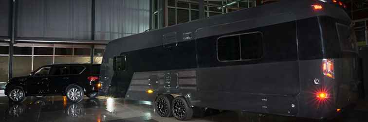 Bekijk de CR-1 - The First All Carbon Travel Trailer / Tips & trucs