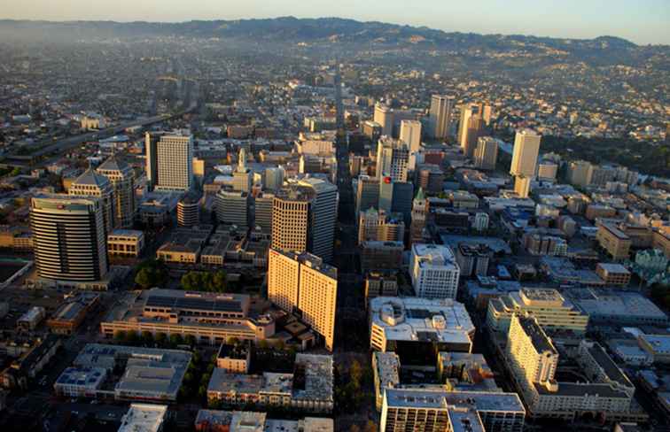 Scegliere un quartiere di zona di Oakland per vivere in / California