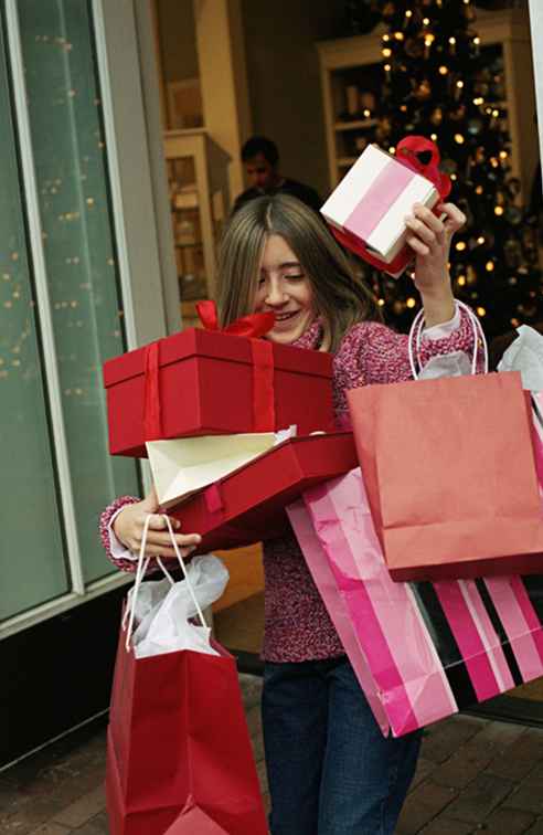 Weihnachtsferien-Einkaufen-Stunden in den Oklahoma City Malls und in den Speichern / Oklahoma