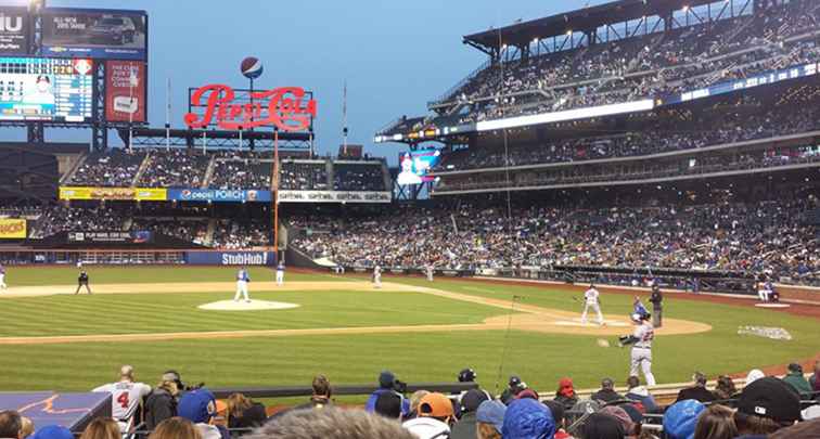 Citi Field Travel Guide per un gioco Mets a New York / New York