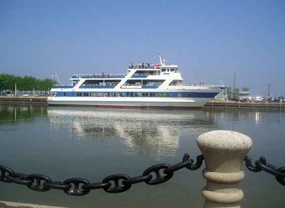 Les croisières touristiques Goodtime III de Cleveland / Ohio