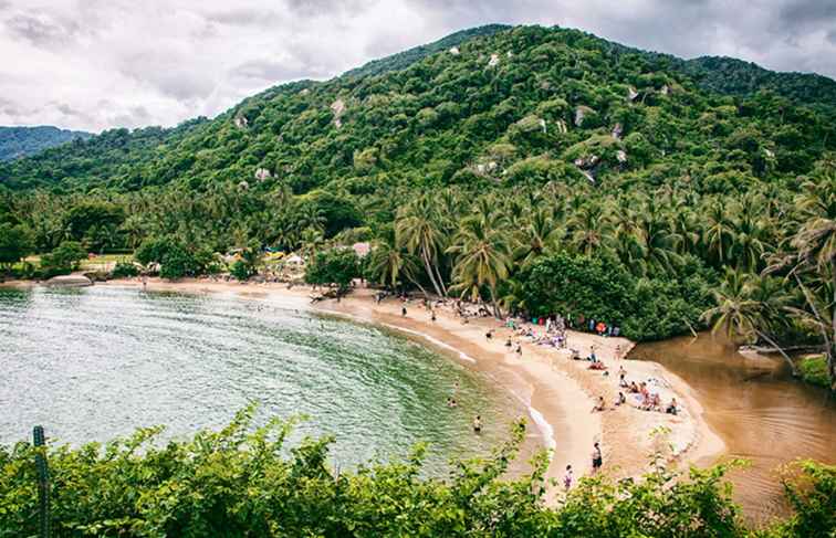 Il paradiso tropicale non ammassato della Colombia