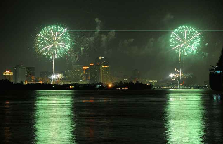 Go Fourth on the River-The Four of July in New Orleans / Louisiana