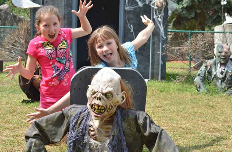 Haunted Graveyard es la atracci�n de Halloween m�s grande de Connecticut