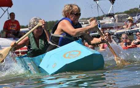 Heber Springs World Championship Cardboard Boat Races / Arkansas